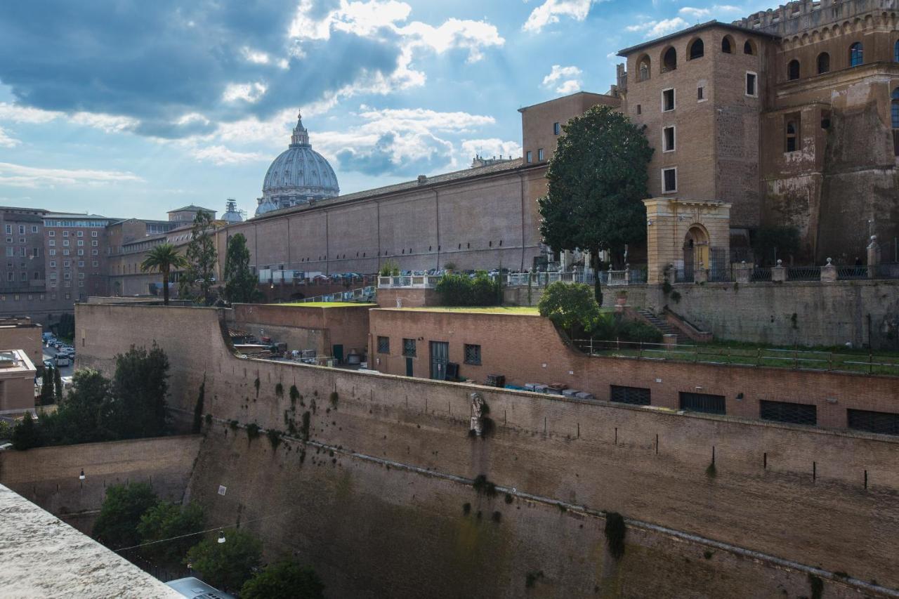 Vatican Garden ローマ エクステリア 写真